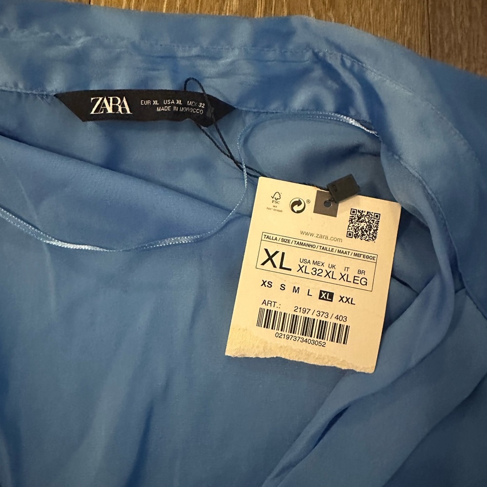 NWT Zara Satin Button Up - Picture 3 of 3